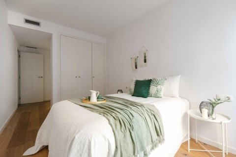 3 bedrooms Apartment in Barcelona, Spain No. 26299 15