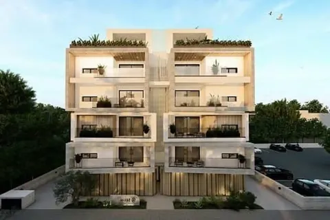 3 bedrooms Apartment in Limassol, Cyprus No. 32777 1