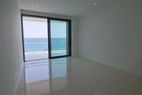 2 dormitorios Apartment en Germasogeia, Cyprus No. 41383 11