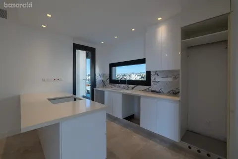 3 bedrooms Penthouse in Limassol, Cyprus No. 41381 8