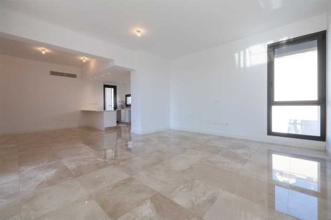 3 dormitorios Penthouse en Limassol, Cyprus No. 41381 4