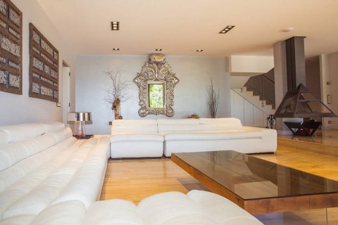 6 dormitorios House en Tossa de Mar, Spain No. 25247 12