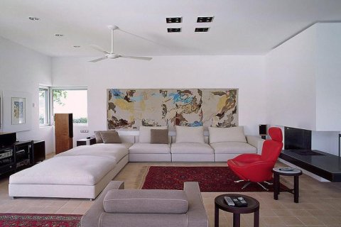 5 bedrooms House in Empuriabrava, Spain No. 25249 12