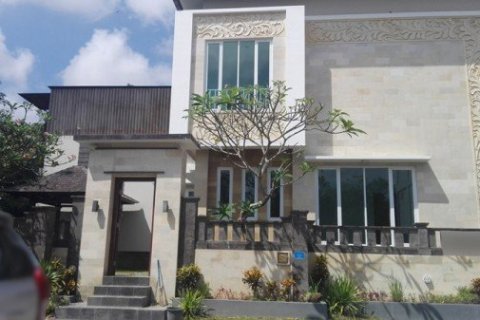 5 bedrooms House in Denpasar, Indonesia No. 23084 1