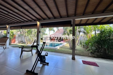 3 bedrooms Villa in Kediri, Indonesia No. 23039 7