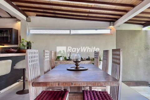 3 bedrooms Villa in Kediri, Indonesia No. 23039 18