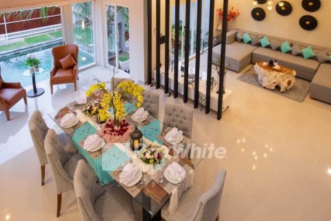 4 bedrooms Villa in Ungasan, Indonesia No. 23081 9