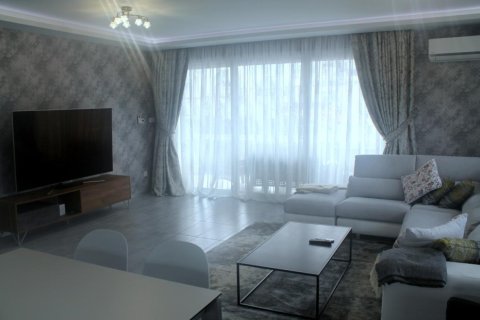 3 dormitorios Apartment en Limassol, Cyprus No. 50654 1