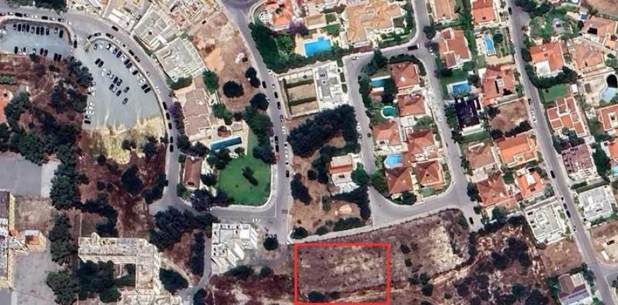 1069m² Land in Aglantzia, Cyprus No. 64519