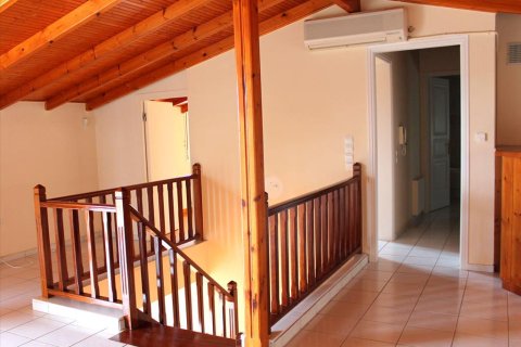 236m² Maisonnette à Voula, Greece No. 60519 3