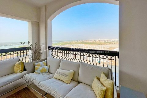 3 dormitorios Apartment en  Yas Island, UAE No. 3734 11