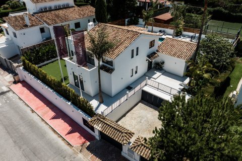 7 dormitorios Villa en Nueva Andalucía, Spain No. 27121 29