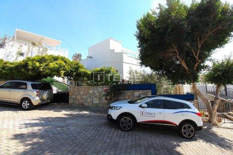 4+1 Villa in Bodrum, Turkey No. 69779 16