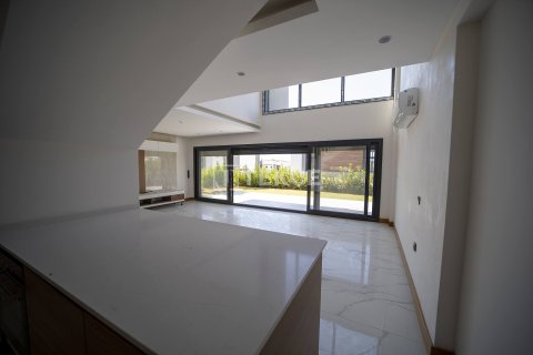 4+1 Villa in Kusadasi, Turkey No. 69796 23