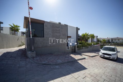 4+1 Villa in Kusadasi, Turkey No. 69796 11