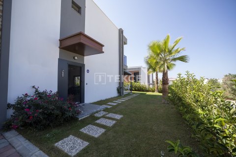 4+1 Villa in Kusadasi, Turkey No. 69796 3