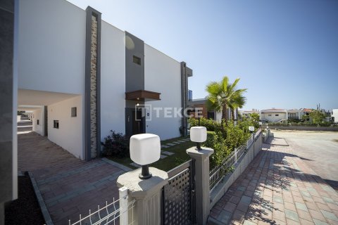 4+1 Villa in Kusadasi, Turkey No. 69796 8