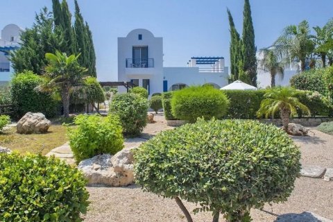 3 bedrooms Villa in Paphos, Cyprus No. 73256 2