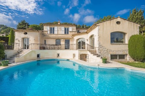 5 bedrooms Villa in La Colle-sur-Loup, France No. 73257 2