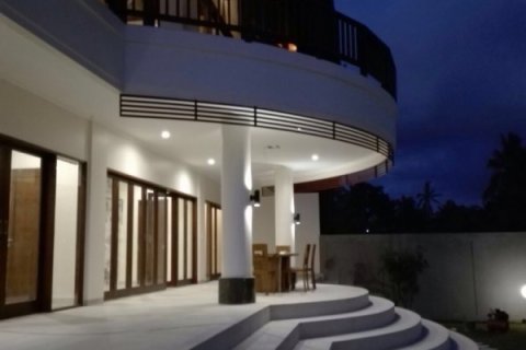 3 bedrooms Villa in Kediri, Indonesia No. 23115 2