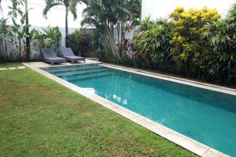 4 bedrooms Villa in Canggu, Indonesia No. 23165 3