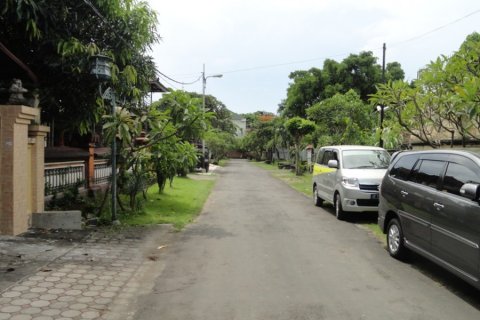 5 bedrooms House in Denpasar, Indonesia No. 23060 5