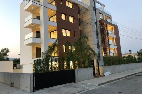 3 dormitorios Apartment en Limassol, Cyprus No. 51540 1