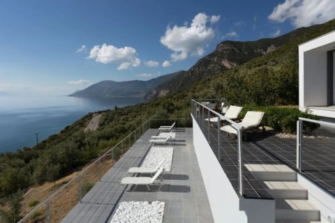 8 bedrooms Villa in Central Greece, Greece No. 51549 4