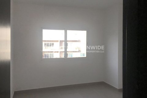 2 dormitorios Apartment en Al Reef, UAE No. 3887 7