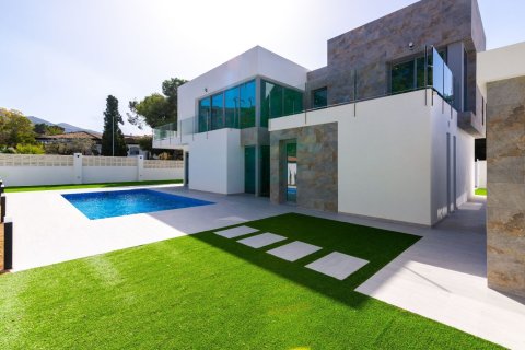 3 bedrooms Villa in Albir, Spain No. 26163 1