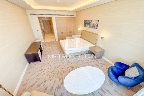 48m² Apartment in The Palm Tower, UAE No. 6759 5