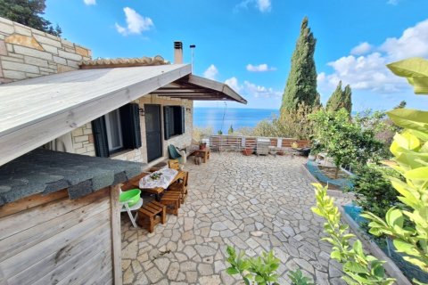 2 bedrooms Villa in Corfu, Greece No. 72082 2