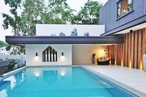 5 bedrooms House in Chiang Mai, Thailand No. 2501 4