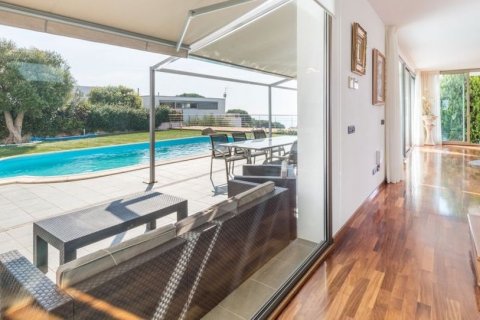 6 dormitorios House en Arenys de Mar, Spain No. 25419 6