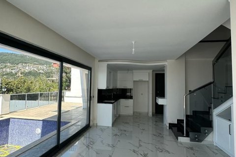 3+1 Villa en Bektas, Turkey No. 14452 18