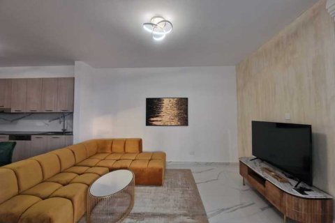 2 bedrooms Apartment in Mesa Geitonia, Cyprus No. 41285 2