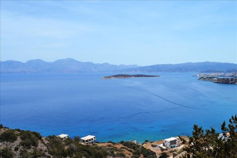 2579m² Land in Agios Nikolaos, Greece No. 59193 1