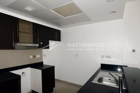 2 bedrooms Villa in Abu Dhabi, UAE No. 3745 5