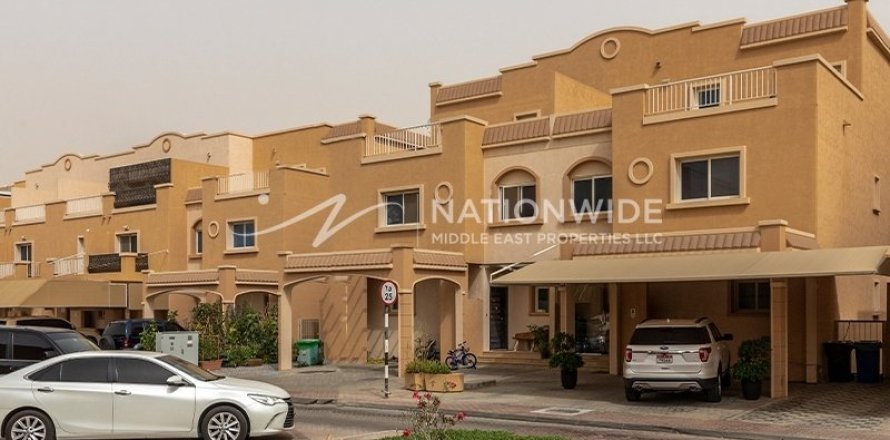 2 dormitorios Villa en Abu Dhabi, UAE No. 3745