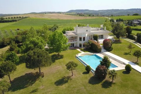 6 bedrooms Villa in Thermi, Greece No. 59921 2