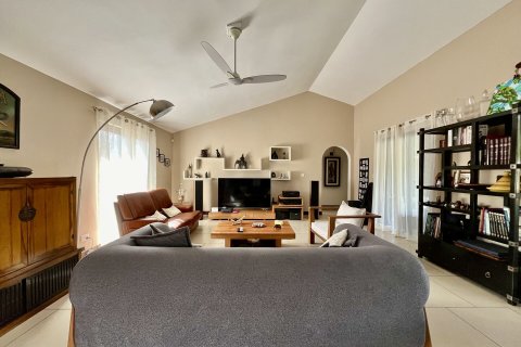 5 bedrooms Villa in Cascavelle, Mauritius No. 60772 4