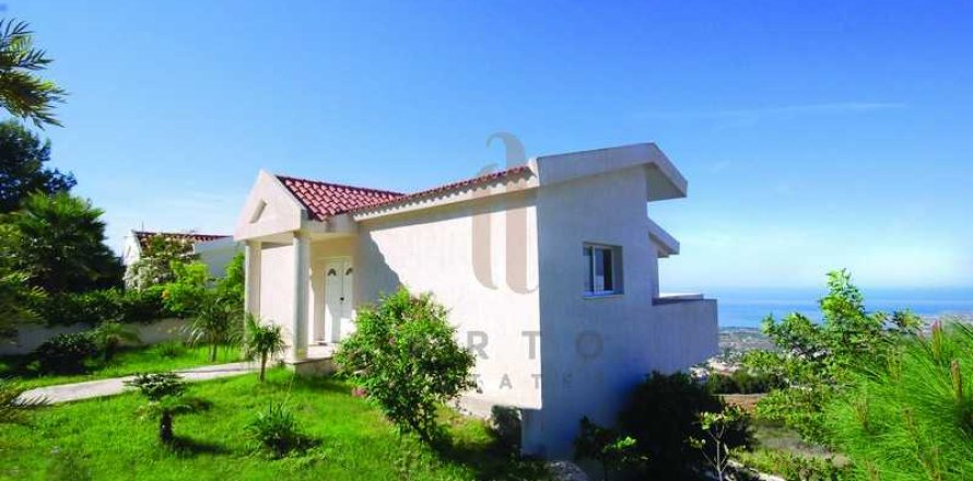 5 dormitorios Villa en Tala, Cyprus No. 63299