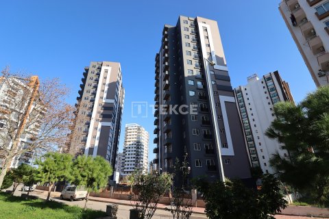 4+1 Apartment en Mezitli, Turkey No. 53754 3