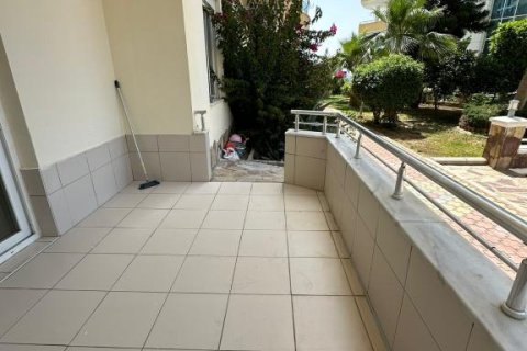 6 rooms Appartement à Mahmutlar, Turkey No. 21762 2