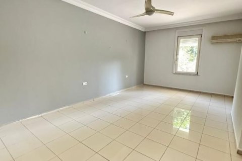 6 rooms Appartement à Mahmutlar, Turkey No. 21762 12