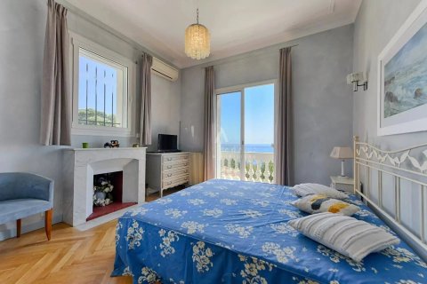 5 bedrooms Villa in Antibes, France No. 67306 10