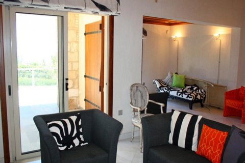 Studio Villa in Paphos, Cyprus No. 48159 12