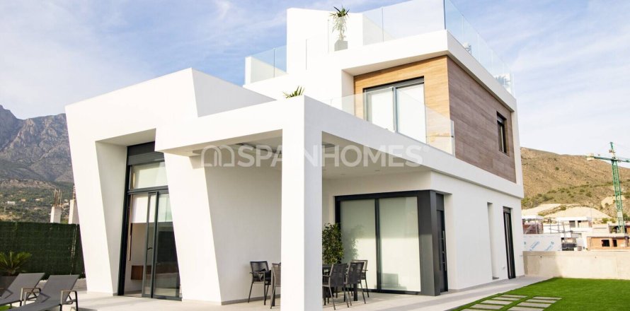 3 bedrooms Villa in Finestrat, Spain No. 26547