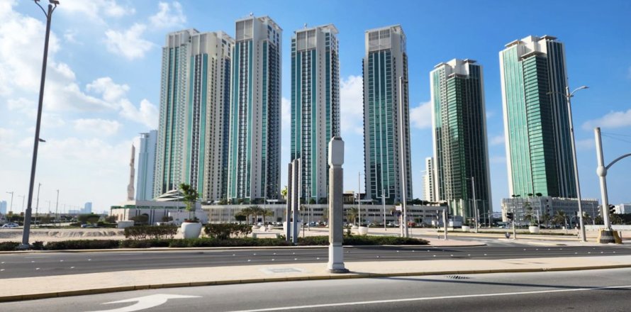 3 dormitorios Apartment en Al Reem Island, UAE No. 6100