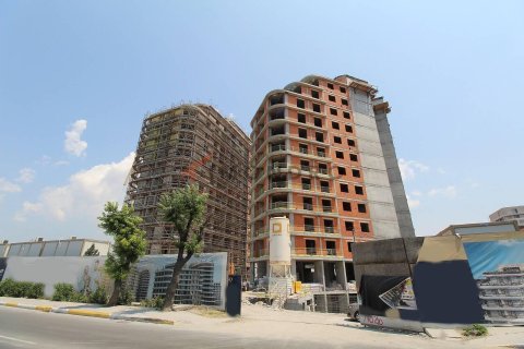 3+1 Apartment en Küçükçekmece, Turkey No. 16733 10